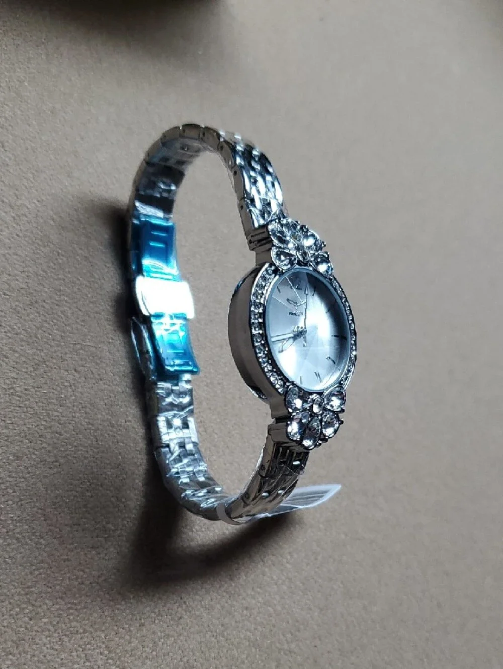 Invicta Silver Crystal Floral Accent Women's Watch - Picture 4 of 6